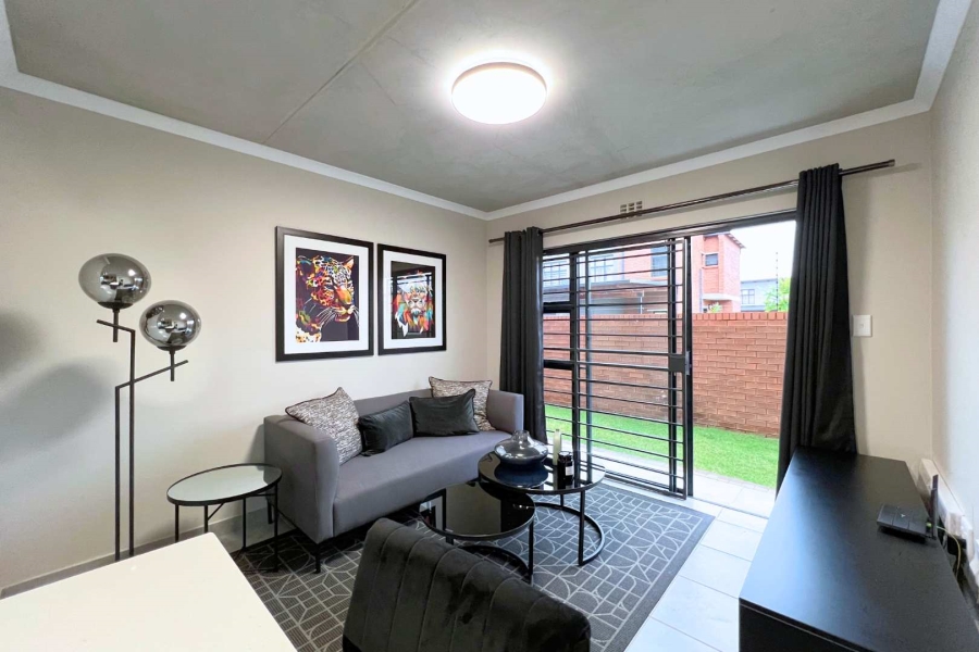 2 Bedroom Property for Sale in Sinoville Gauteng