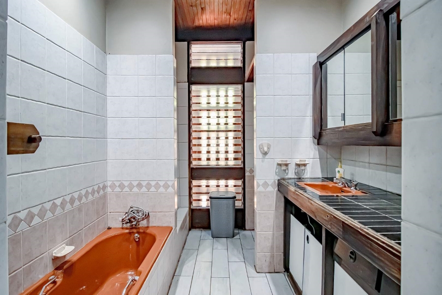 3 Bedroom Property for Sale in Muckleneuk Gauteng