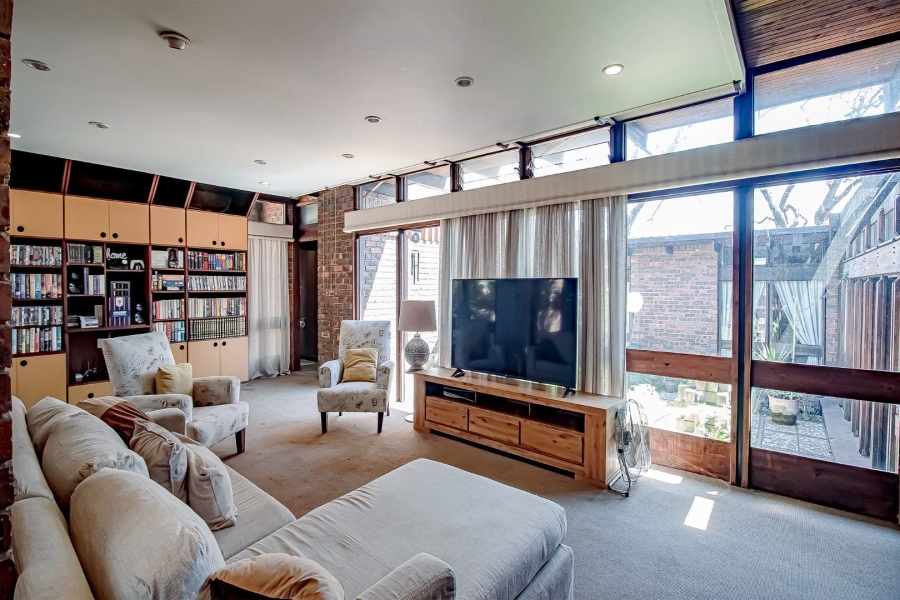 3 Bedroom Property for Sale in Muckleneuk Gauteng