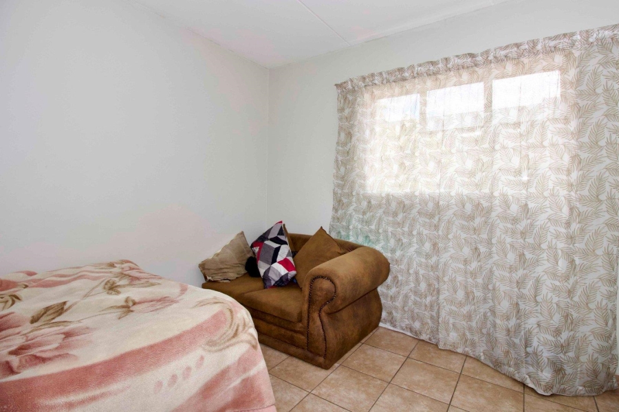 2 Bedroom Property for Sale in Noordwyk Gauteng