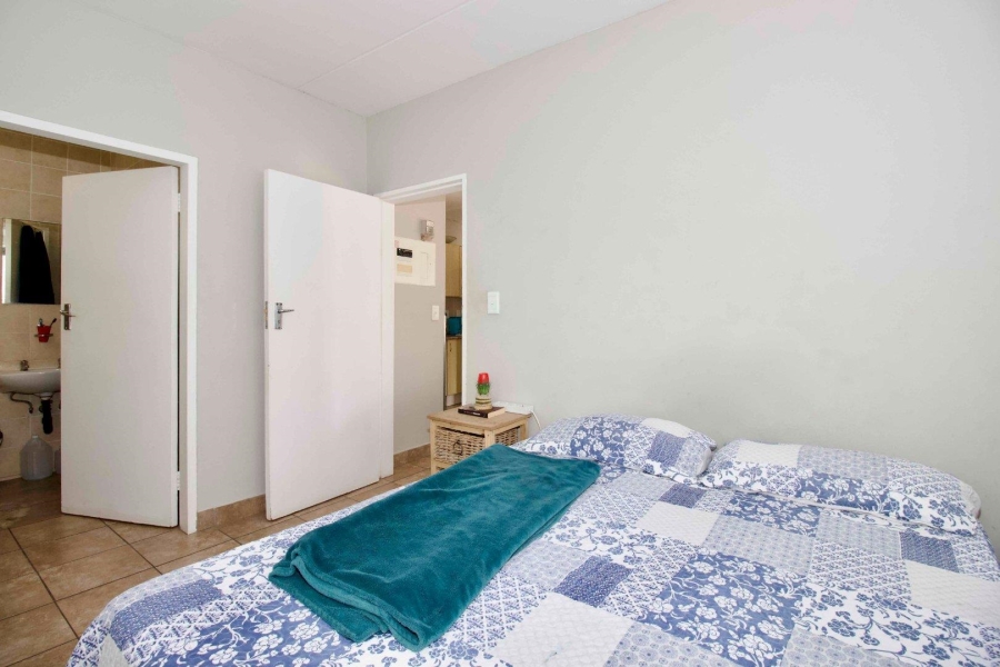 2 Bedroom Property for Sale in Noordwyk Gauteng