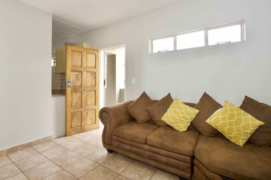 2 Bedroom Property for Sale in Noordwyk Gauteng