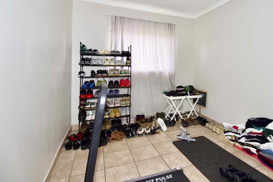 2 Bedroom Property for Sale in Noordwyk Gauteng