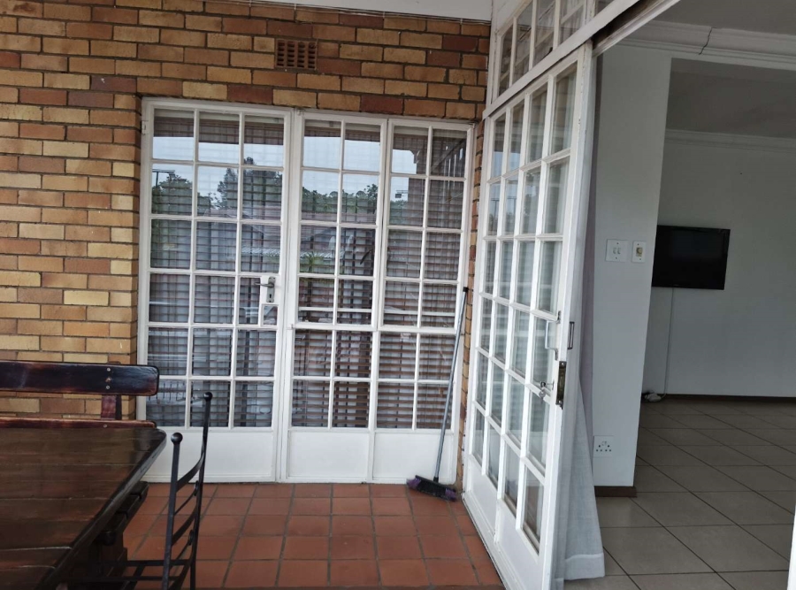 To Let 2 Bedroom Property for Rent in Lambton Gauteng