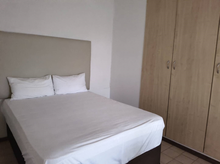 To Let 2 Bedroom Property for Rent in Lambton Gauteng