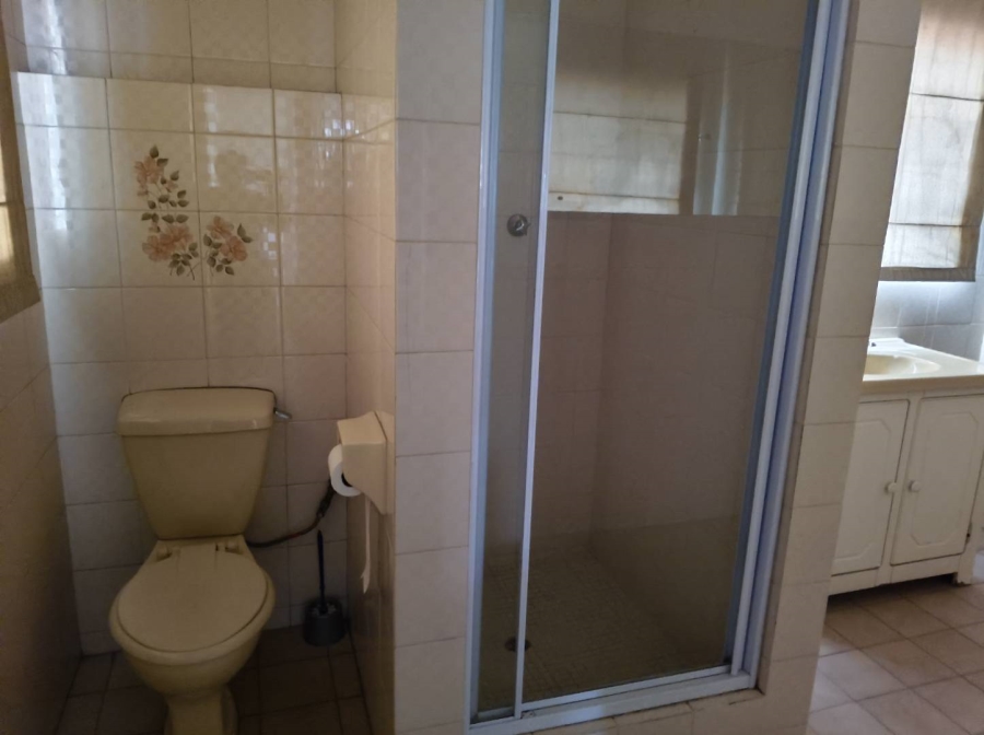 To Let 2 Bedroom Property for Rent in Lambton Gauteng