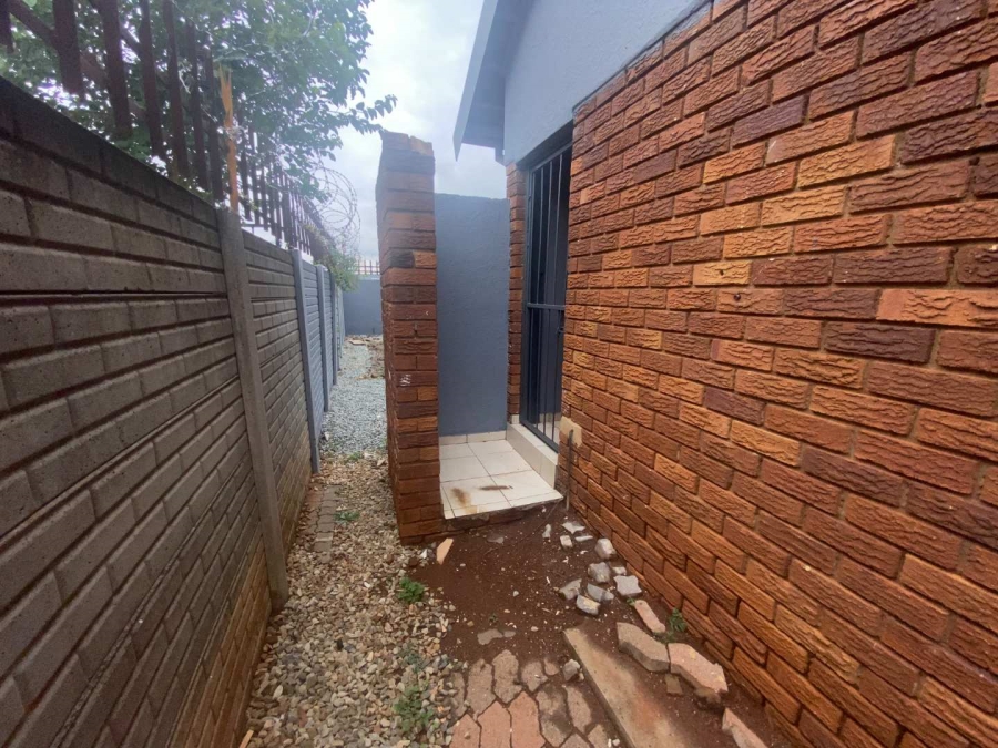 3 Bedroom Property for Sale in Mayberry Park Gauteng