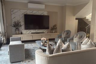 4 Bedroom Property for Sale in Midstream Ridge Gauteng