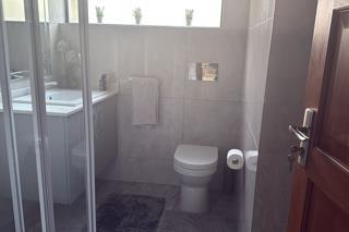 4 Bedroom Property for Sale in Midstream Ridge Gauteng