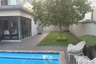 4 Bedroom Property for Sale in Midstream Ridge Gauteng