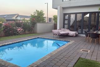 4 Bedroom Property for Sale in Midstream Ridge Gauteng