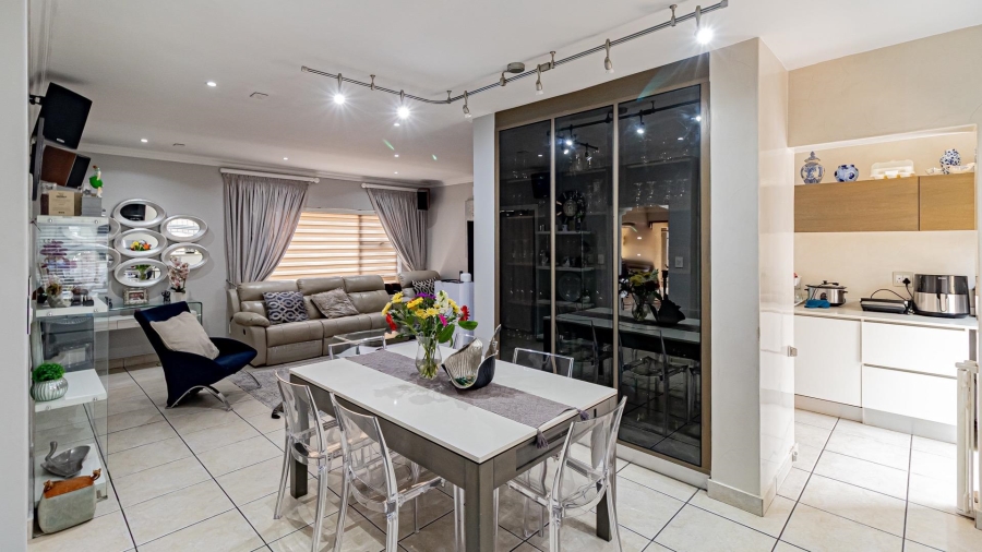 4 Bedroom Property for Sale in Bedfordview Gauteng