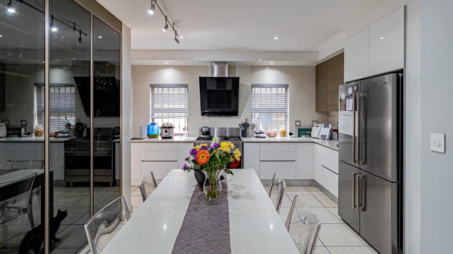 4 Bedroom Property for Sale in Bedfordview Gauteng