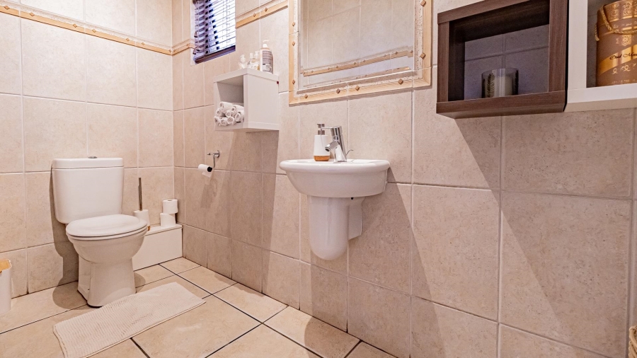 4 Bedroom Property for Sale in Bedfordview Gauteng