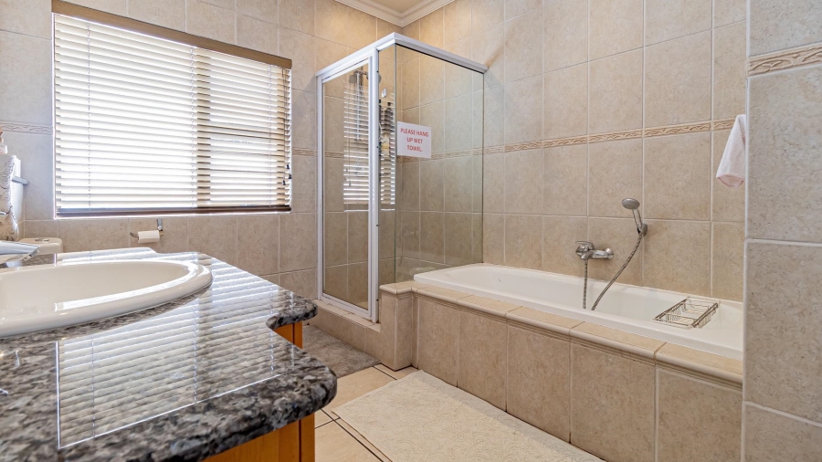 4 Bedroom Property for Sale in Bedfordview Gauteng