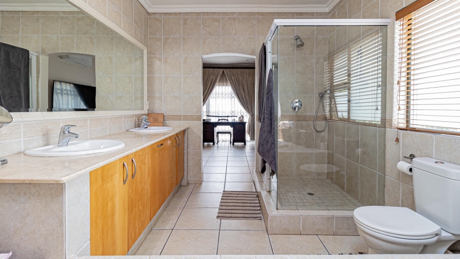 4 Bedroom Property for Sale in Bedfordview Gauteng