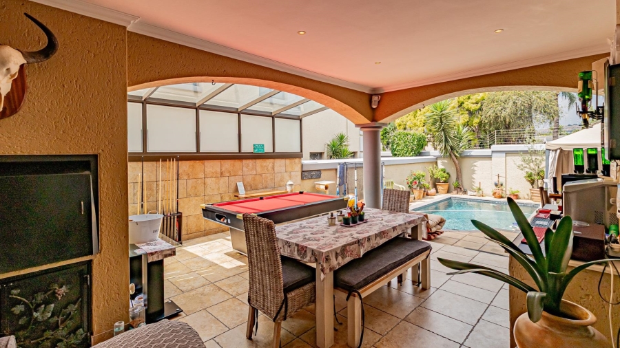 4 Bedroom Property for Sale in Bedfordview Gauteng