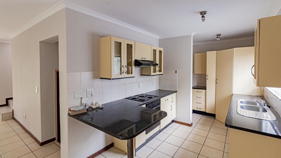 To Let 3 Bedroom Property for Rent in Craigavon Gauteng