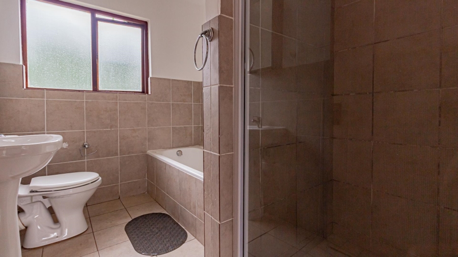 To Let 3 Bedroom Property for Rent in Craigavon Gauteng