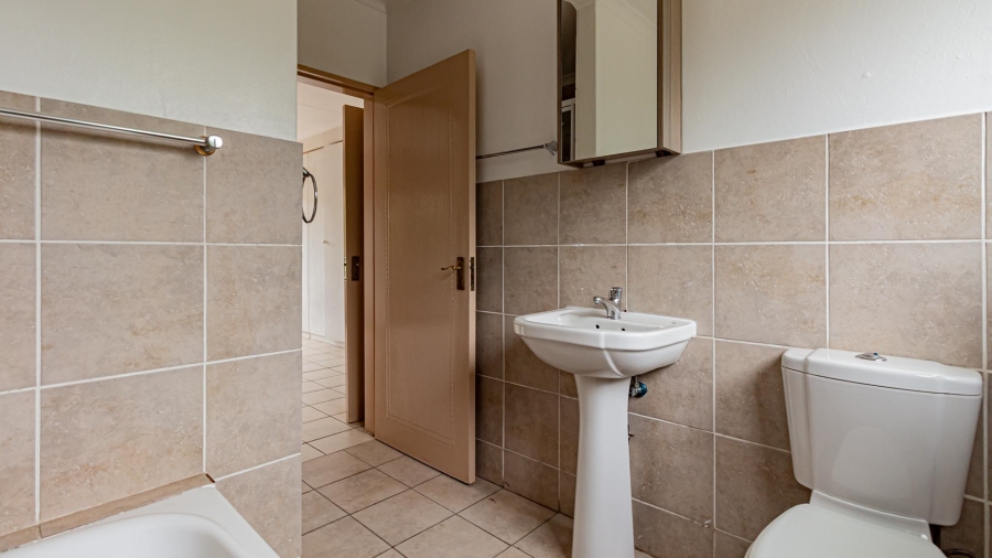 To Let 3 Bedroom Property for Rent in Craigavon Gauteng