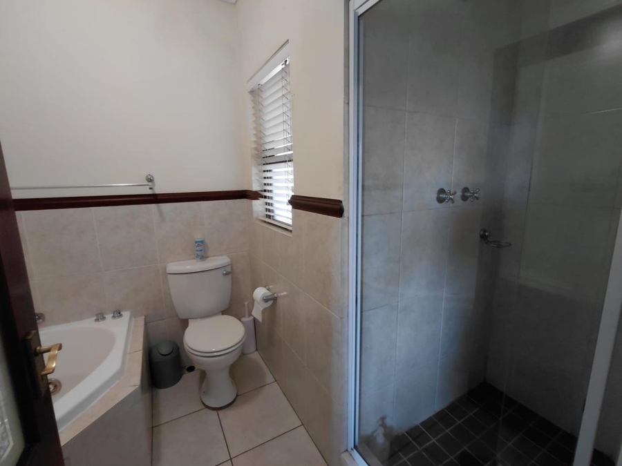 1 Bedroom Property for Sale in Fourways Gauteng
