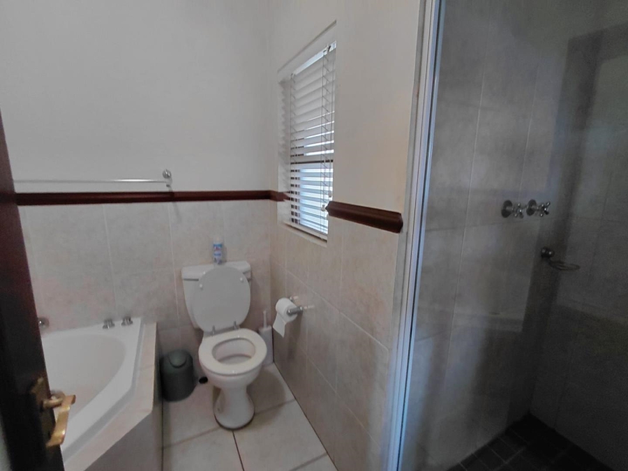 1 Bedroom Property for Sale in Fourways Gauteng