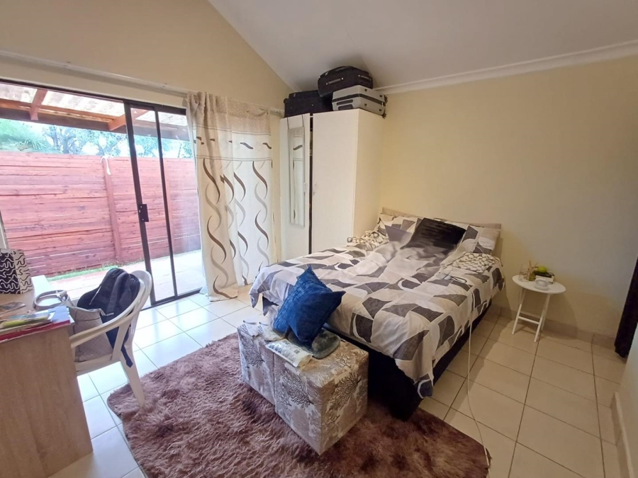 To Let 1 Bedroom Property for Rent in Olivedale Gauteng