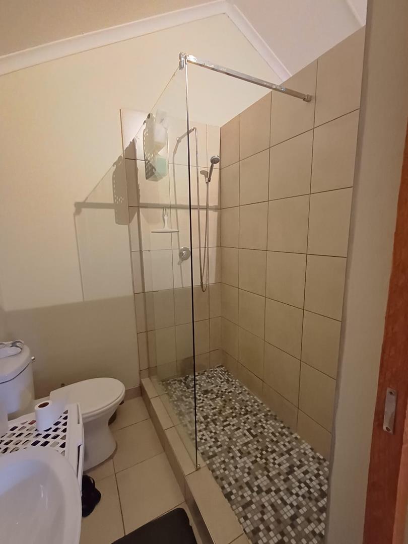To Let 1 Bedroom Property for Rent in Olivedale Gauteng