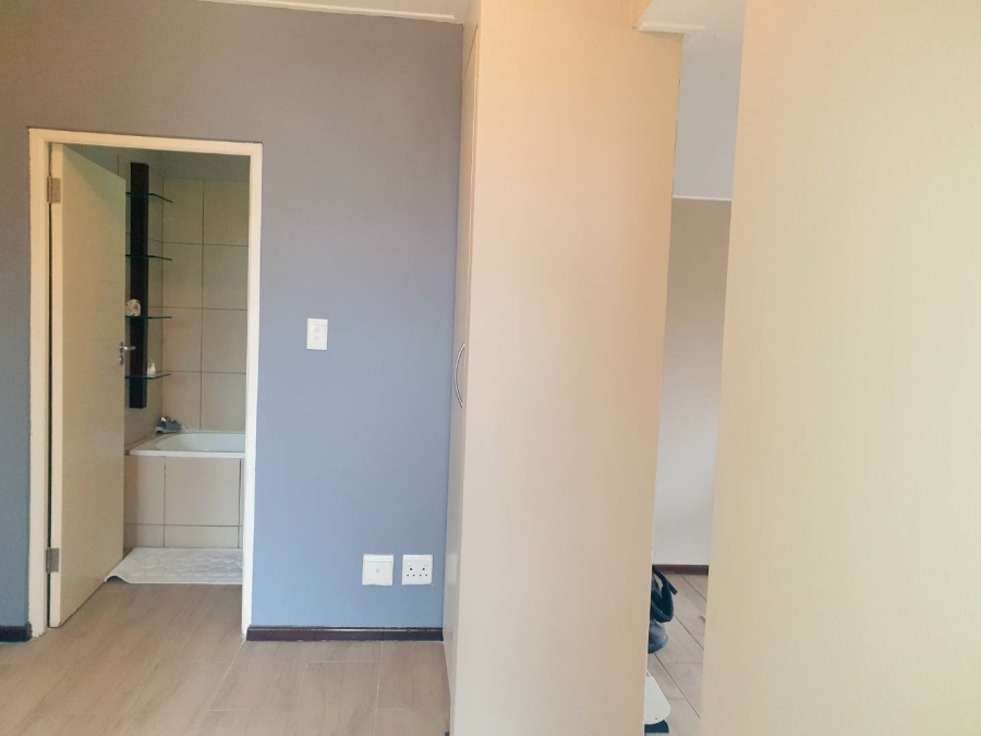 2 Bedroom Property for Sale in Jackal Creek Golf Estate Gauteng