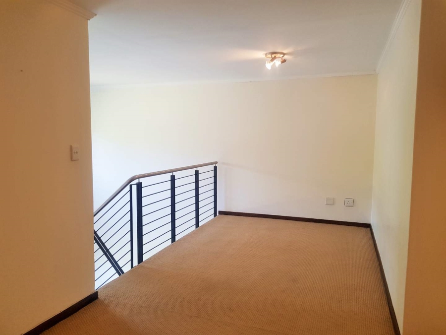 2 Bedroom Property for Sale in Jackal Creek Golf Estate Gauteng