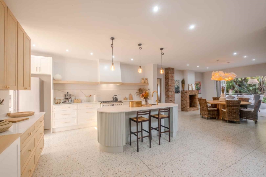 4 Bedroom Property for Sale in Woodlands Gauteng