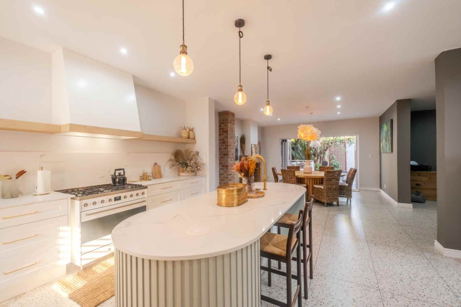 4 Bedroom Property for Sale in Woodlands Gauteng