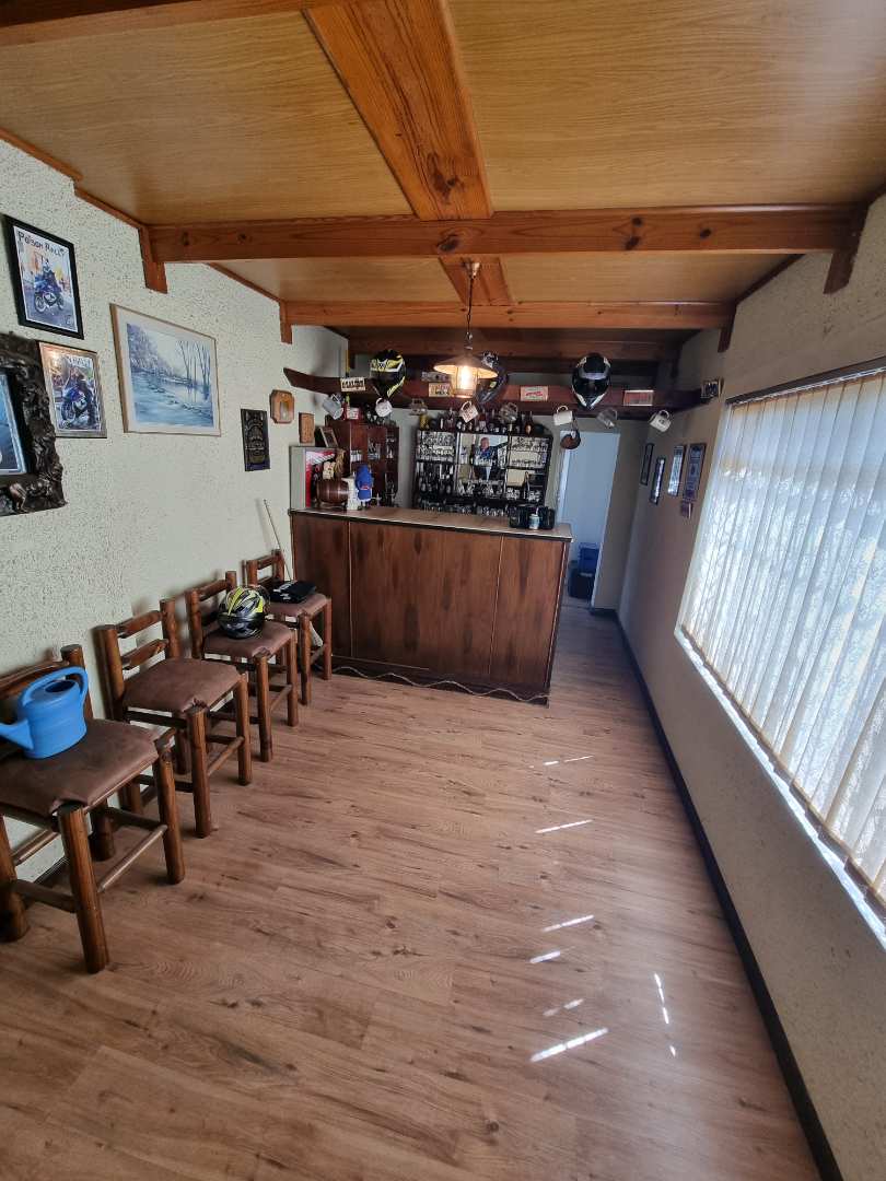 3 Bedroom Property for Sale in Roseacres Gauteng