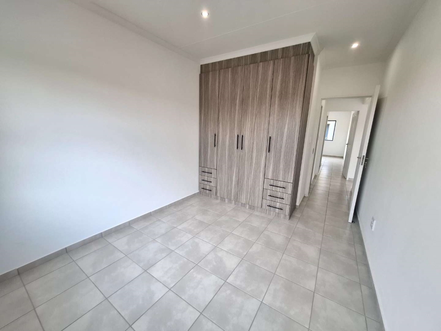 2 Bedroom Property for Sale in Brackendowns Gauteng