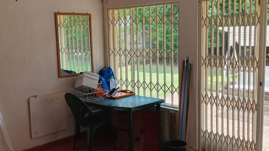 3 Bedroom Property for Sale in Brackendowns Gauteng