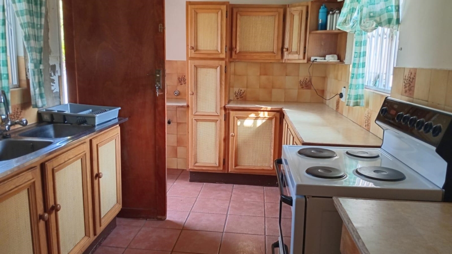 3 Bedroom Property for Sale in Brackendowns Gauteng