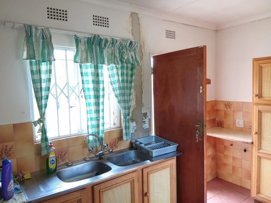 3 Bedroom Property for Sale in Brackendowns Gauteng