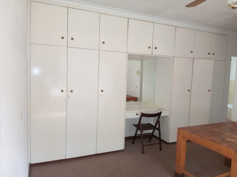 3 Bedroom Property for Sale in Brackendowns Gauteng