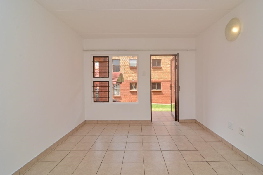 2 Bedroom Property for Sale in Castleview Gauteng
