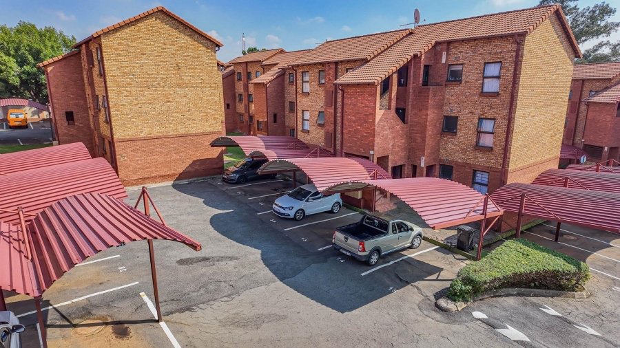 2 Bedroom Property for Sale in Castleview Gauteng