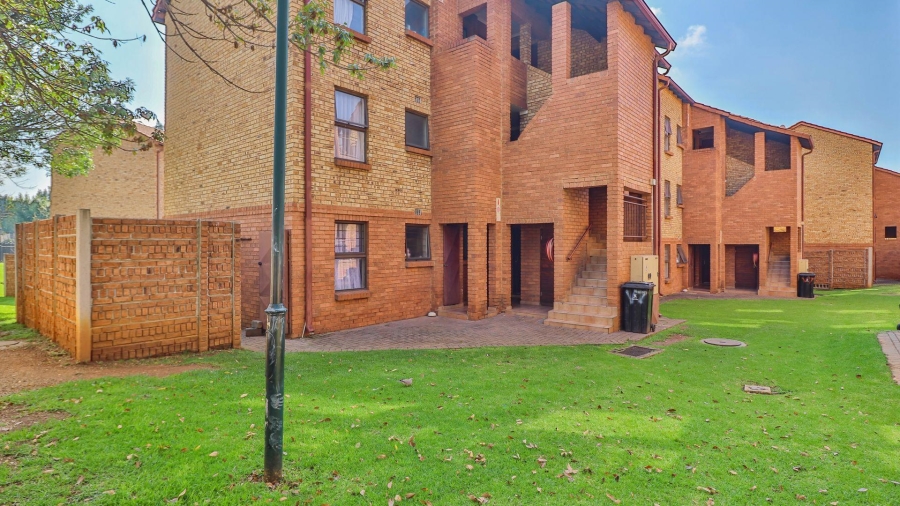 2 Bedroom Property for Sale in Castleview Gauteng