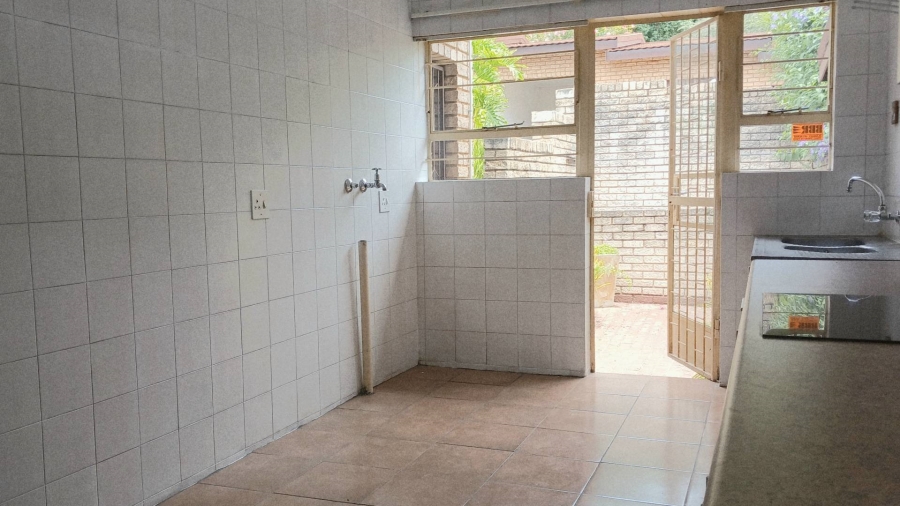 3 Bedroom Property for Sale in Constantia Kloof Gauteng