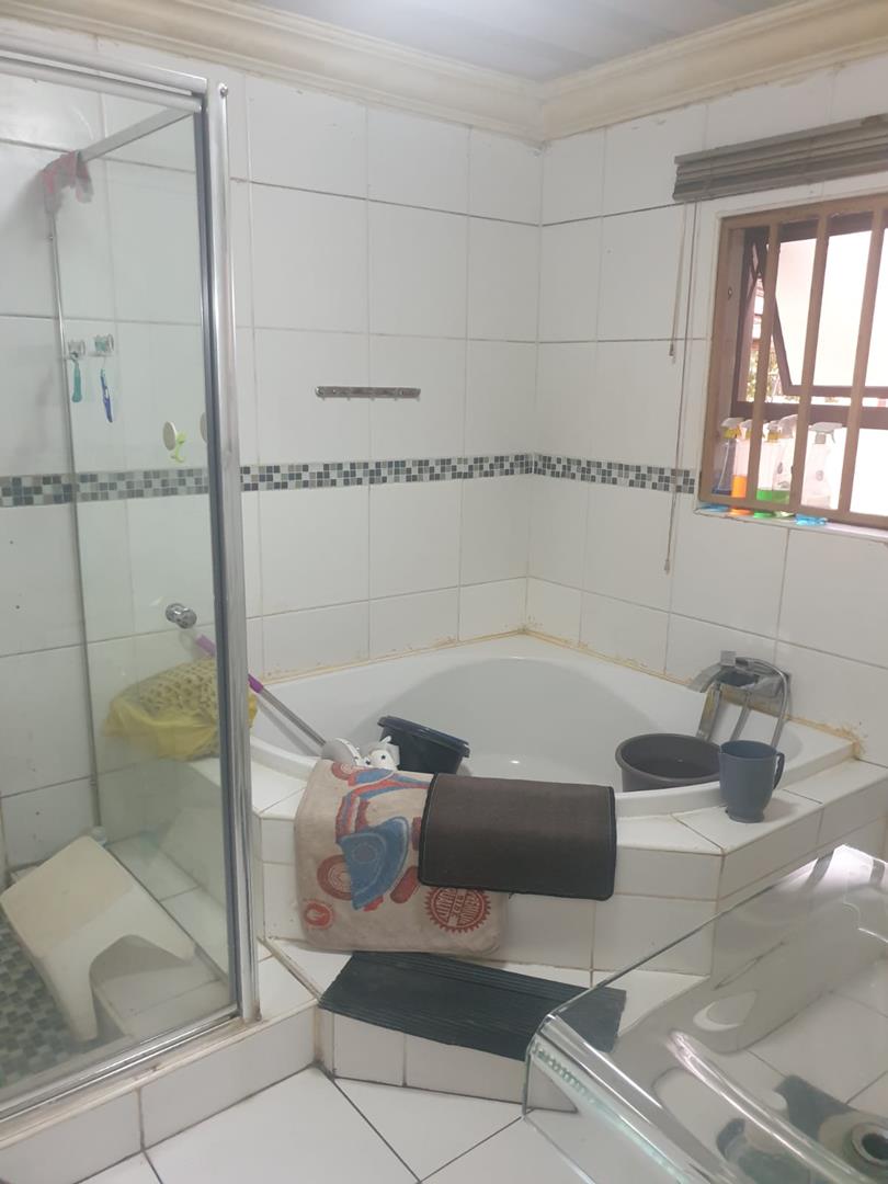 3 Bedroom Property for Sale in Dewald Hattingh Park Gauteng