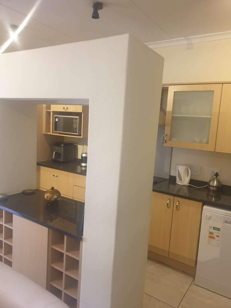 2 Bedroom Property for Sale in Beverley Gauteng