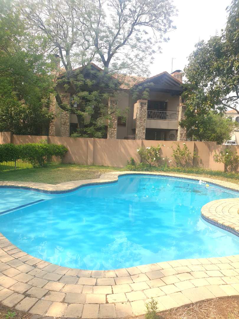 2 Bedroom Property for Sale in Beverley Gauteng