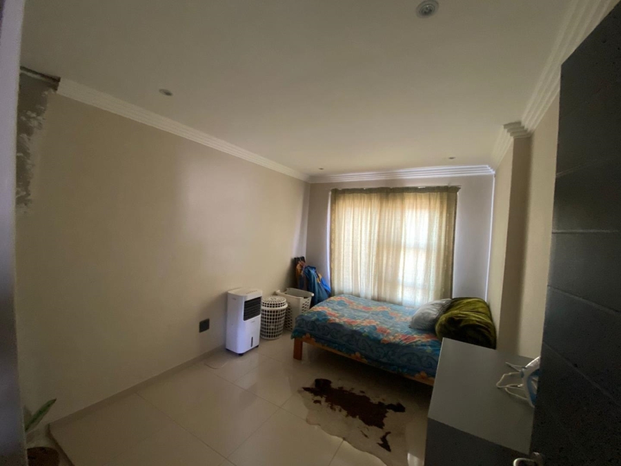 5 Bedroom Property for Sale in Noordwyk Gauteng