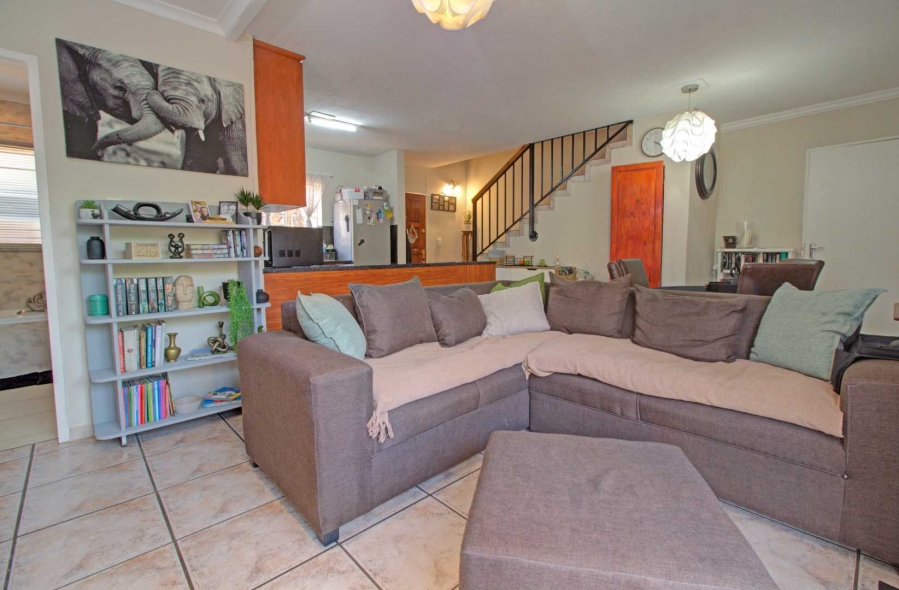 3 Bedroom Property for Sale in Wilgeheuwel Gauteng