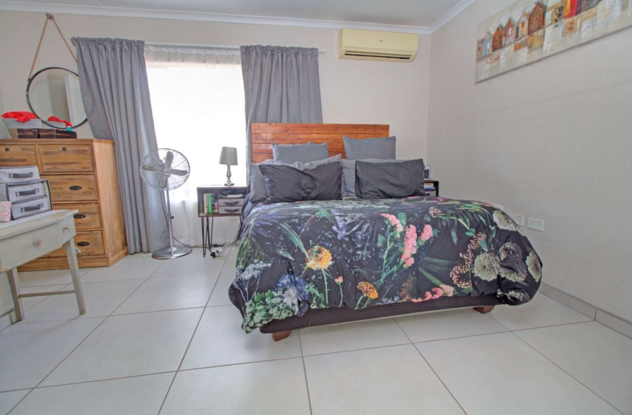 3 Bedroom Property for Sale in Wilgeheuwel Gauteng