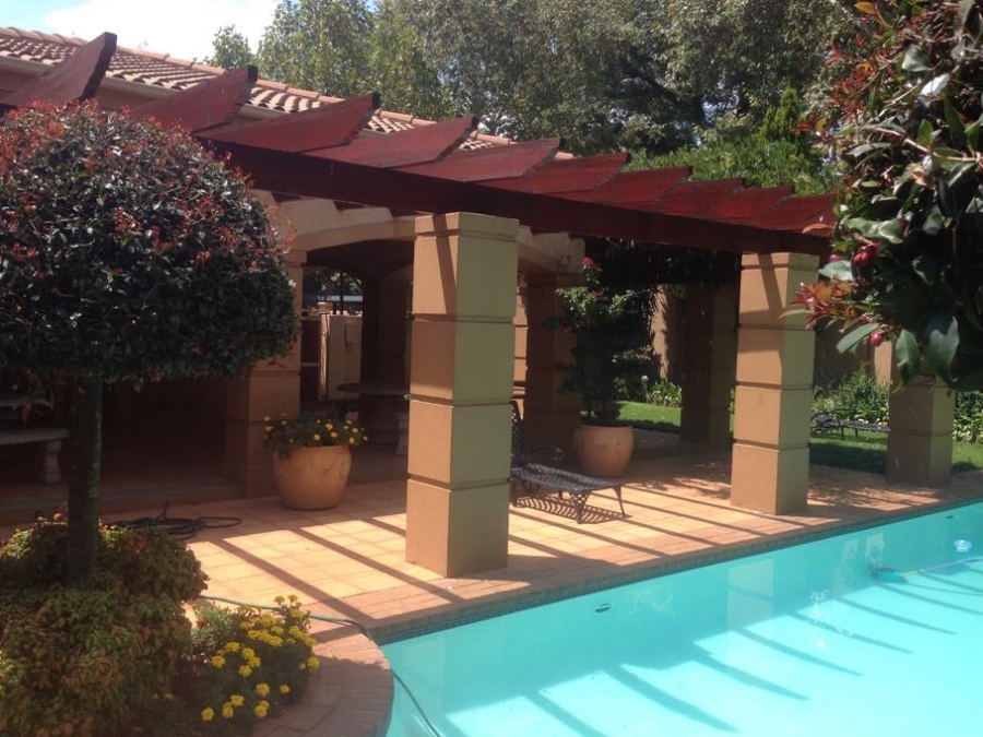 To Let 2 Bedroom Property for Rent in Melrose Estate Gauteng