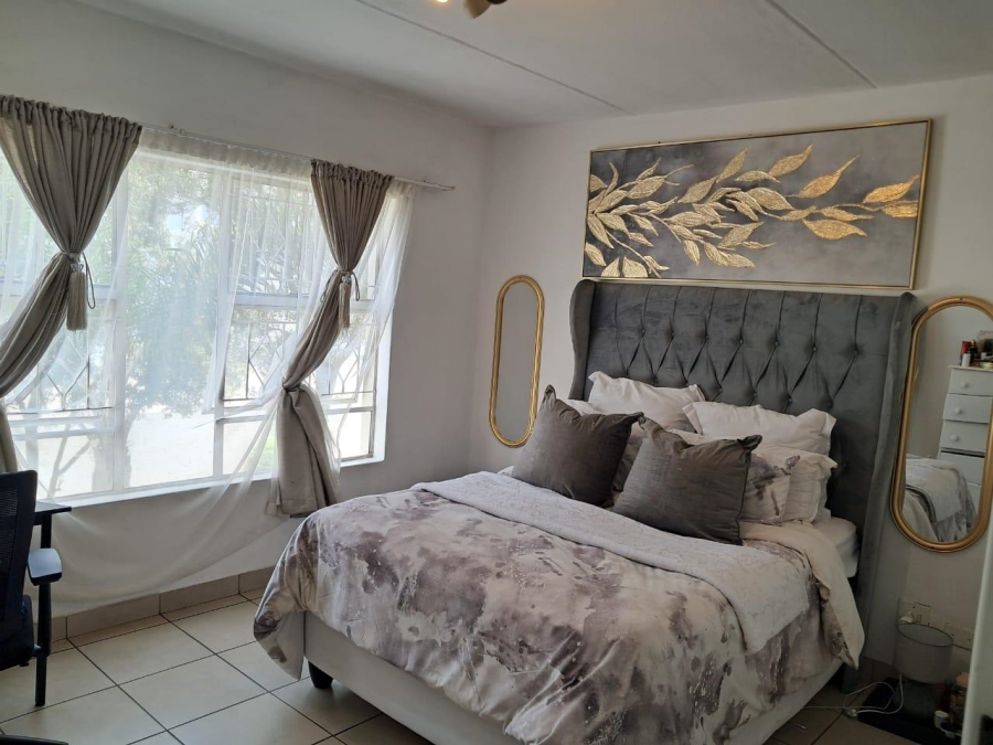 2 Bedroom Property for Sale in Vorna Valley Gauteng